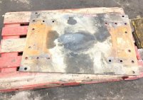 MERCEDES-BENZ Actros MP2/MP3 (2002-2011) Fifth Wheel Mounting Plate