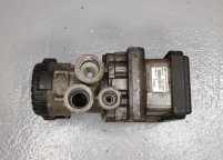 VOLVO FH12, FH16, NH12, FH, VNL780 (1993-2014) EBS Valve, Front Axle Right